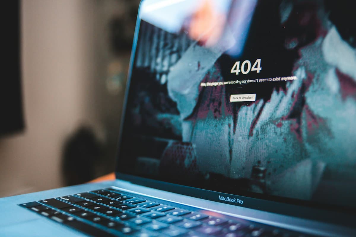 Explainability & Interpretability Methods: SHAP, LIME & Counterfactuals