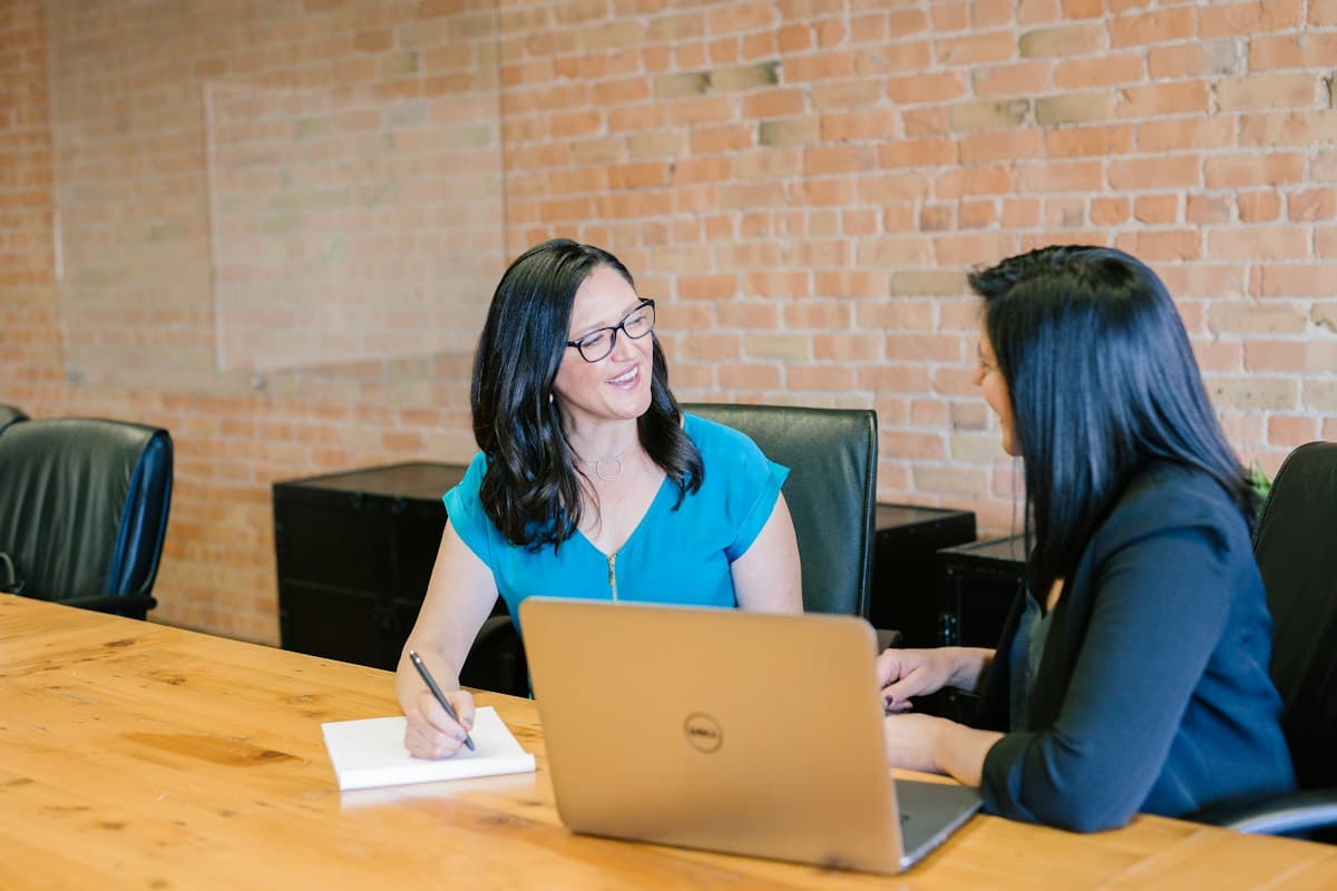 Designing Human Oversight Workflows: HITL, HOTL & Escalation Triggers